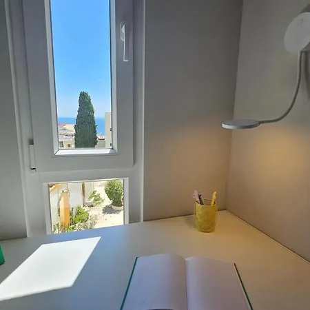 Apartment Ocean View Old Town